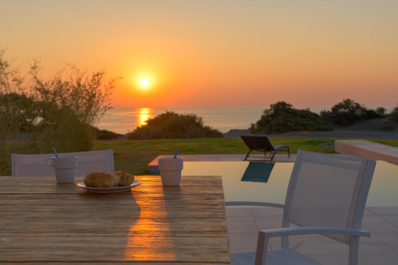 Albatross Beach Front Villas Геннади Экстерьер фото